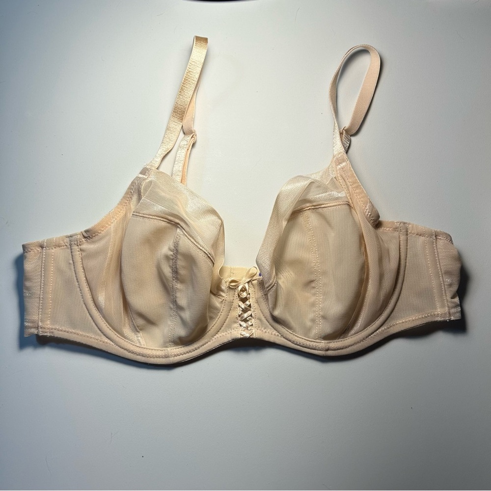 Luxurious Cream Underwire Bra